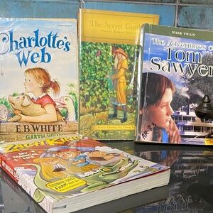 4- Children's Classic Book Collection